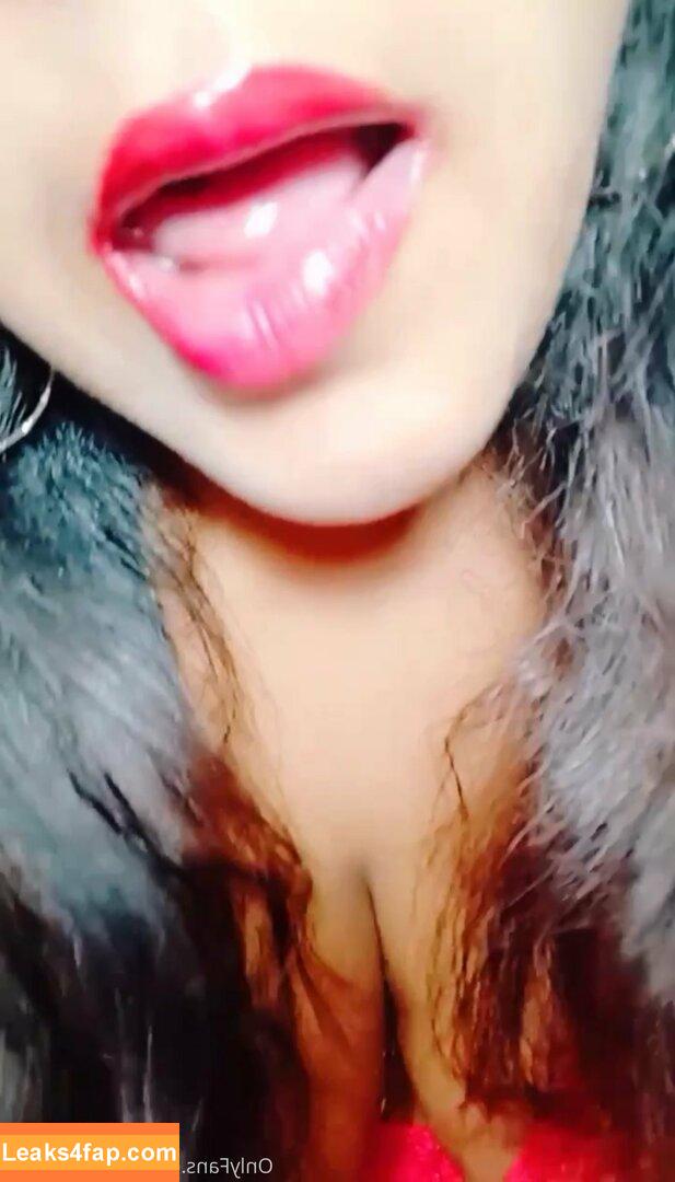 naughtyaunty / aunt.ylover448 leaked photo photo #0102