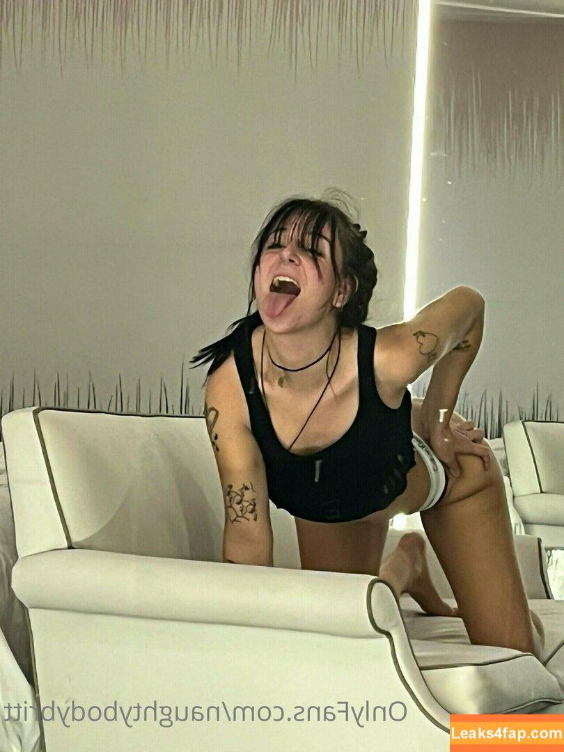 naughtybodybritt / naughty_rabbit_ leaked photo photo #0007