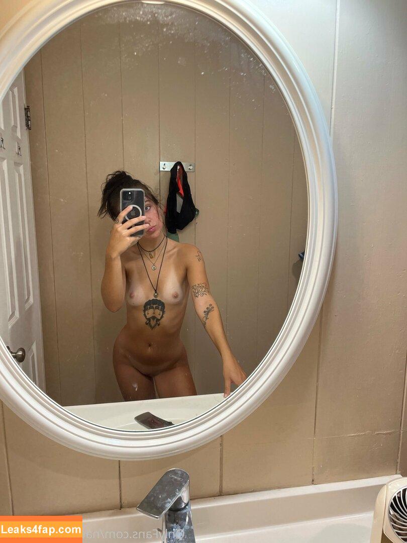 naughtybodybritt / naughty_rabbit_ leaked photo photo #0069