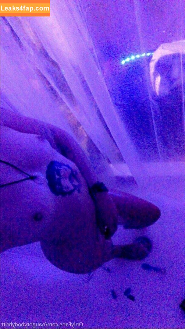 naughtybodybritt / naughty_rabbit_ leaked photo photo #0119