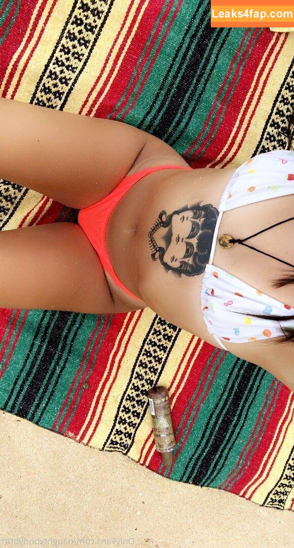 naughtybodybritt / naughty_rabbit_ leaked photo photo #0125