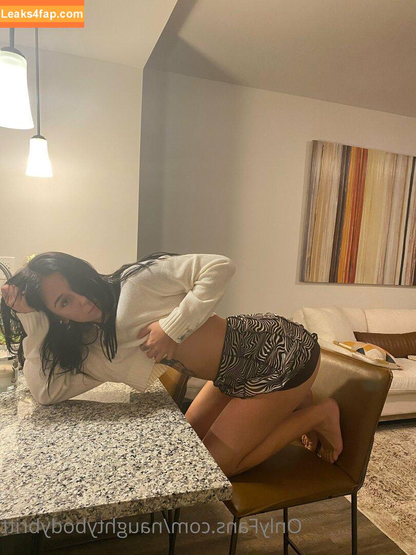 naughtybodybritt / naughty_rabbit_ leaked photo photo #0215