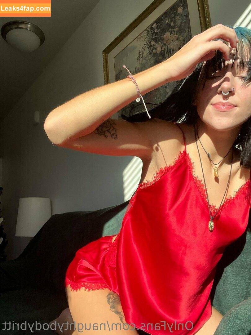 naughtybodybritt / naughty_rabbit_ leaked photo photo #0291