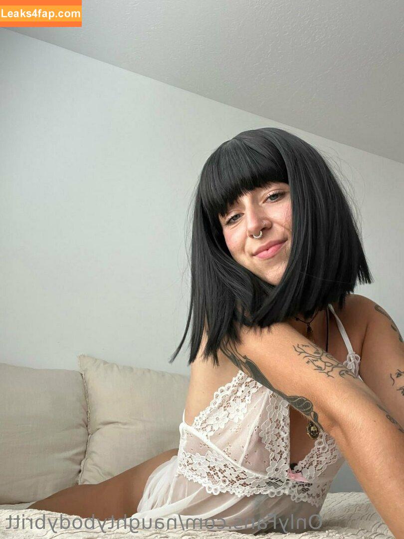 naughtybodybritt / naughty_rabbit_ leaked photo photo #0339