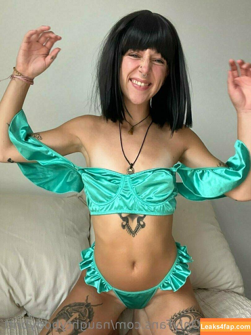 naughtybodybritt / naughty_rabbit_ leaked photo photo #0379