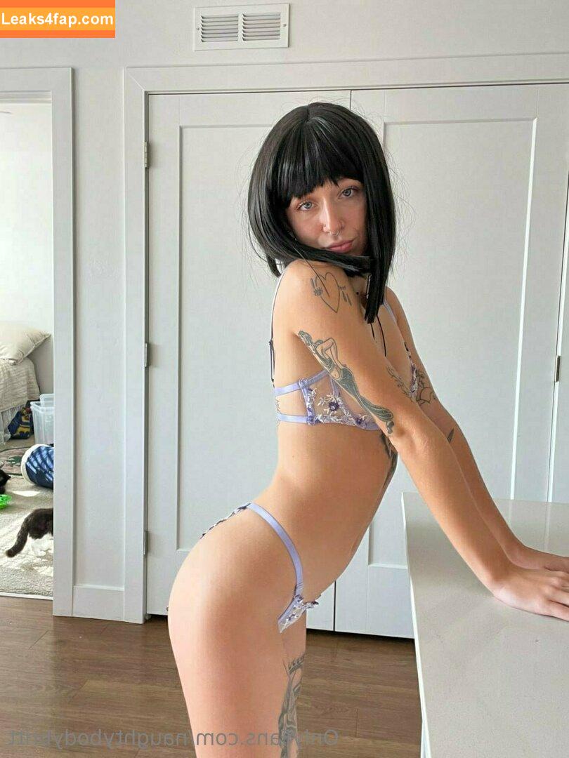 naughtybodybritt / naughty_rabbit_ leaked photo photo #0393