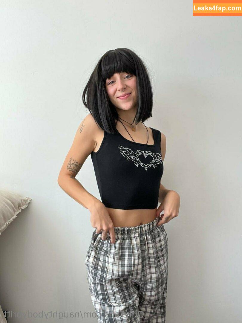 naughtybodybritt / naughty_rabbit_ leaked photo photo #0431