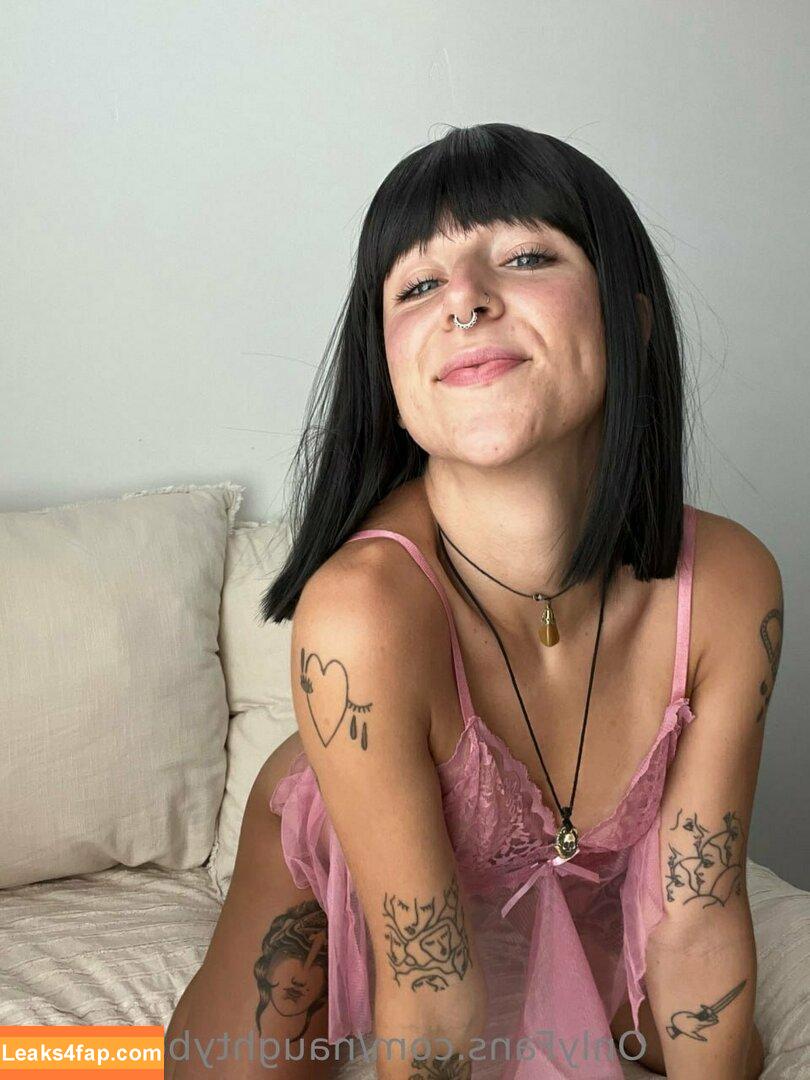 naughtybodybritt / naughty_rabbit_ leaked photo photo #0478