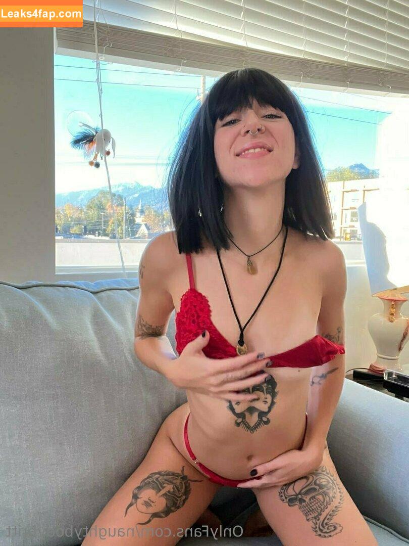naughtybodybritt / naughty_rabbit_ leaked photo photo #0482