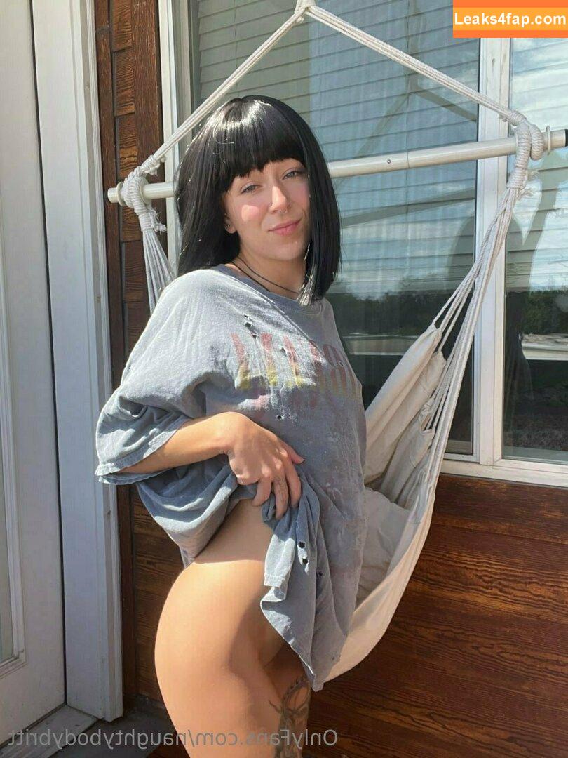 naughtybodybritt / naughty_rabbit_ leaked photo photo #0485