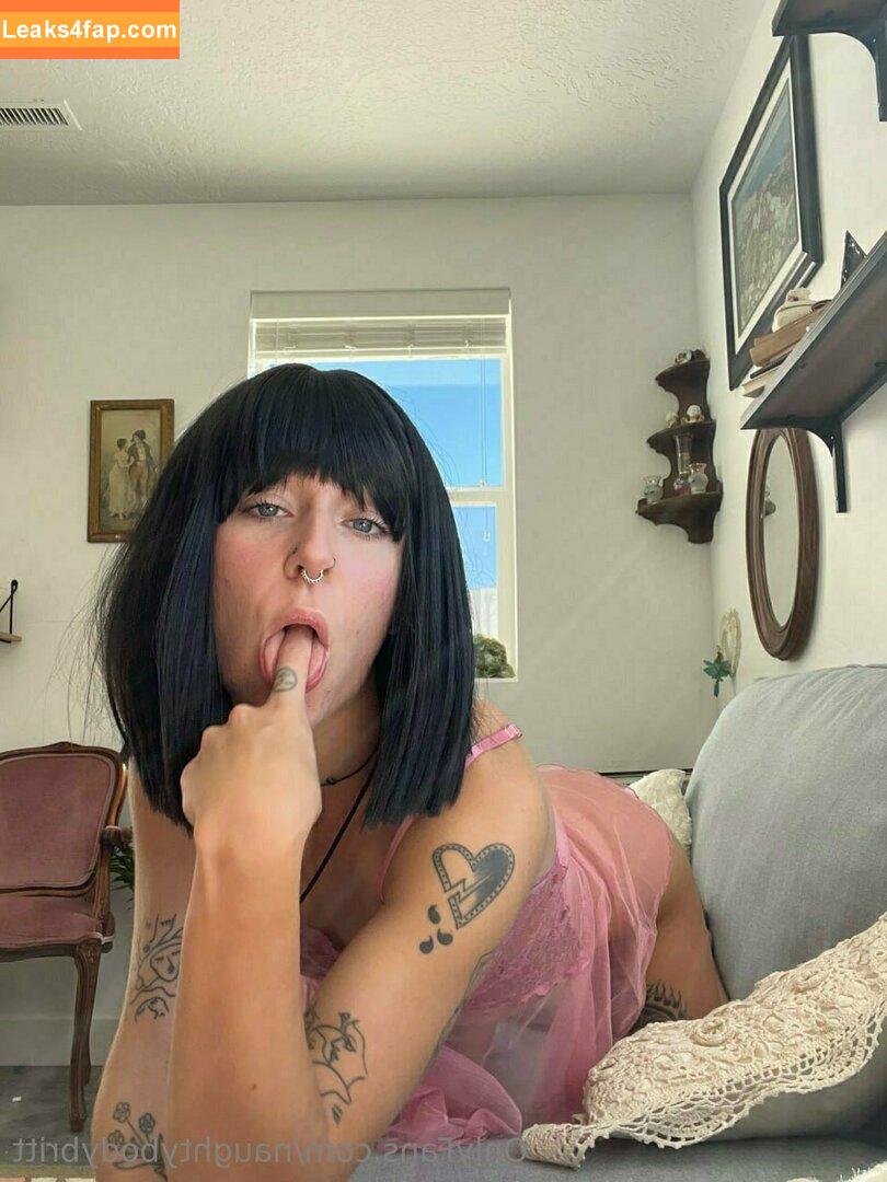 naughtybodybritt / naughty_rabbit_ leaked photo photo #0504