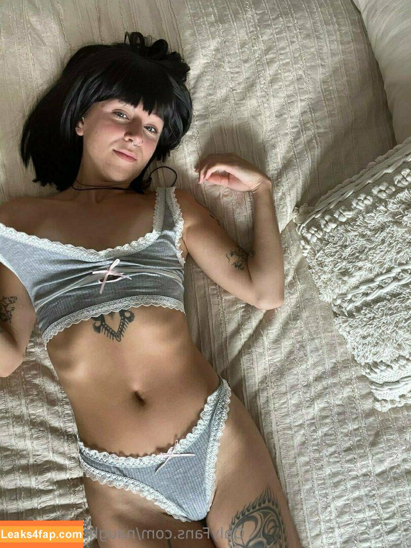 naughtybodybritt / naughty_rabbit_ leaked photo photo #0517