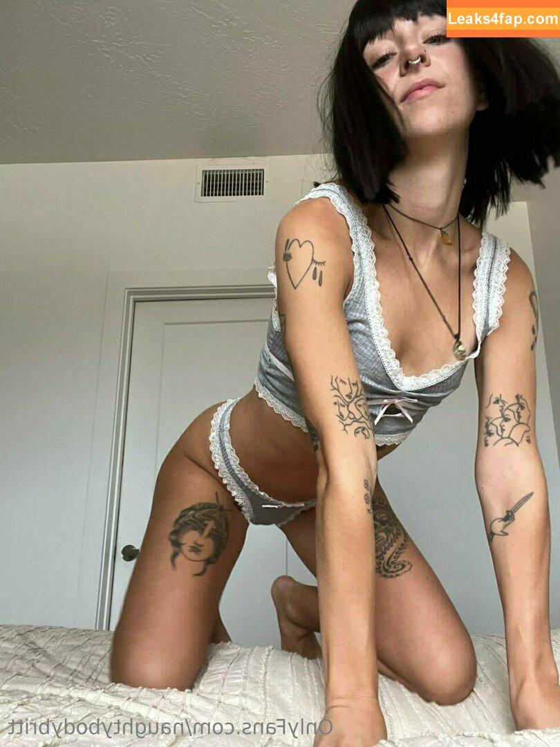 naughtybodybritt / naughty_rabbit_ leaked photo photo #0523