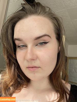 Naughtychubbynixiesin photo #0001