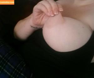 Naughtymommy1 photo #0066