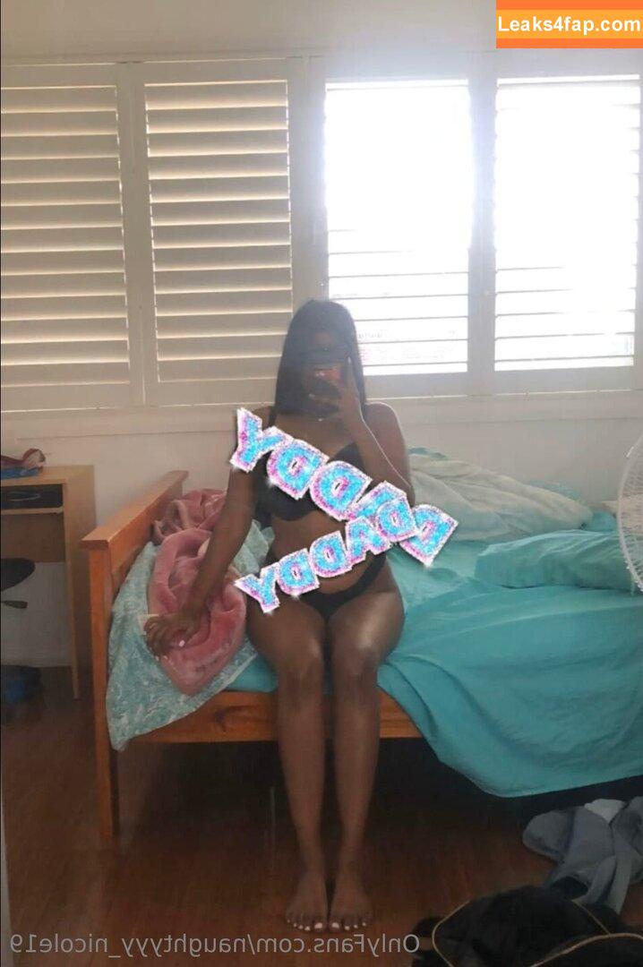 naughtyyy_nicole19 / naughtyy__nicolee leaked photo photo #0016