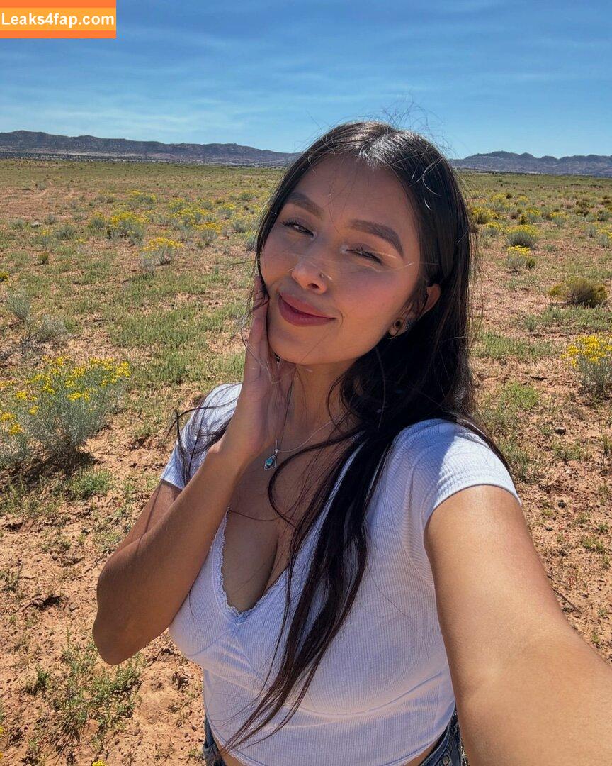 navajo.mami /  leaked photo photo #0003