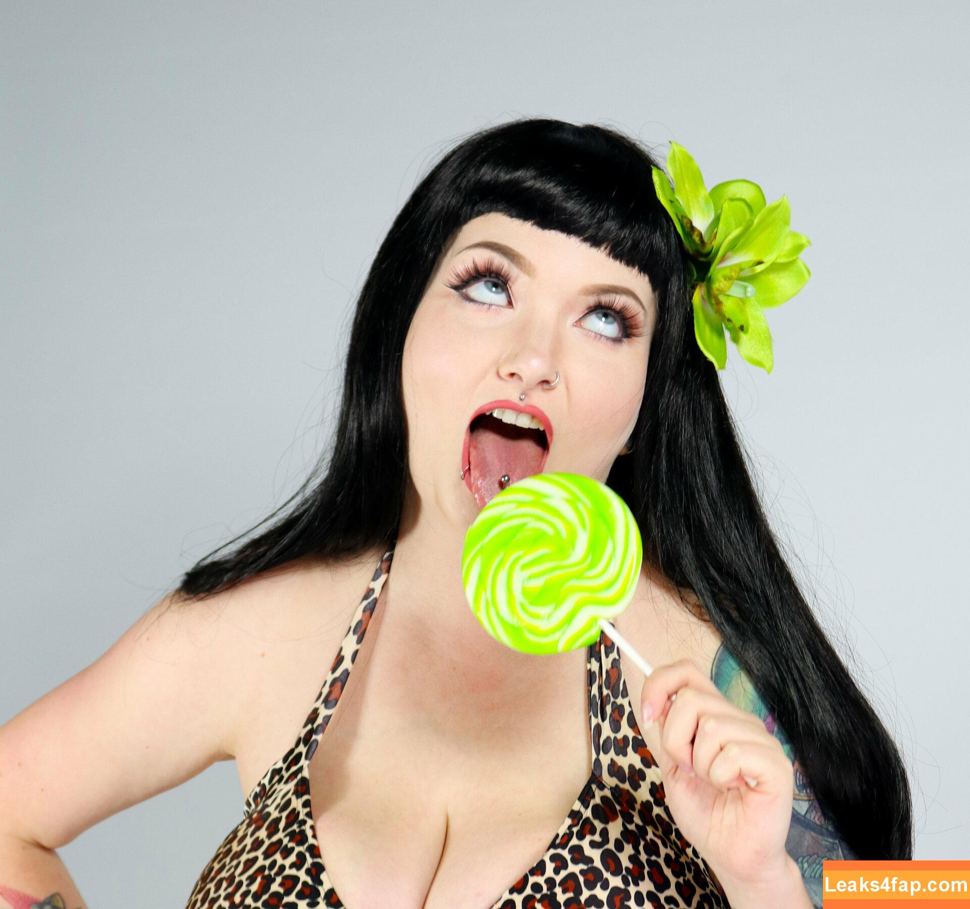 nayrusuicide / nayru_cosplay leaked photo photo #0119