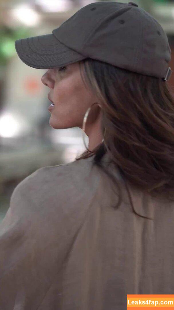 Nazan Eckes / nazaneckes leaked photo photo #0002