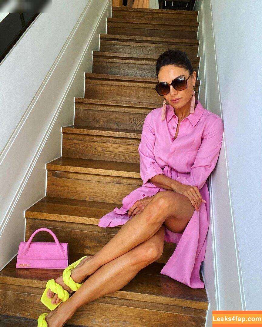 Nazan Eckes / nazaneckes leaked photo photo #0106