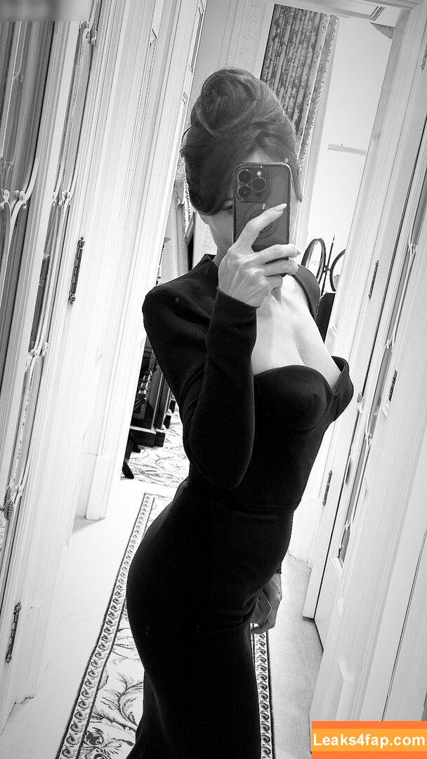 Nazan Eckes / nazaneckes leaked photo photo #0270