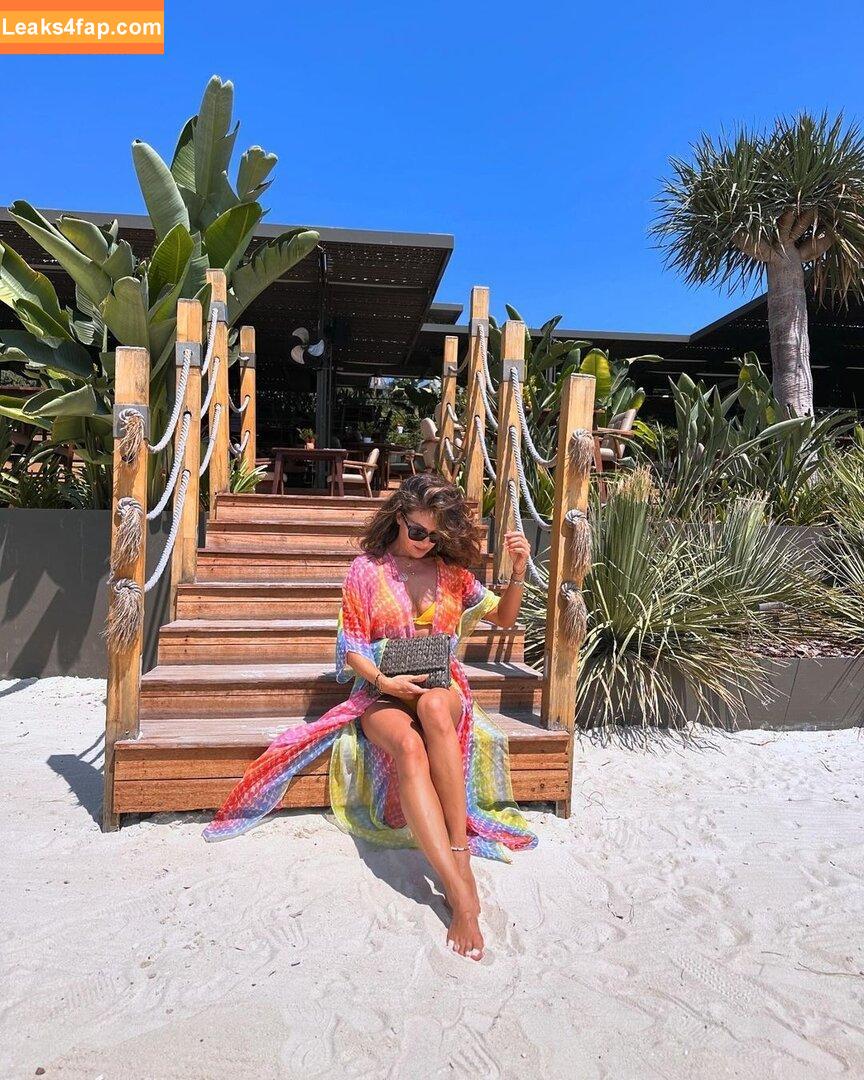 Nazan Eckes / nazaneckes leaked photo photo #0295
