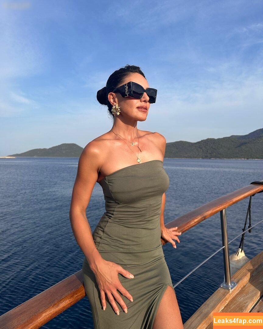 Nazan Eckes / nazaneckes leaked photo photo #0344