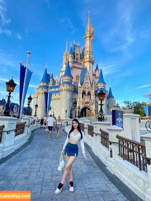 nazaninhunter photo #0021