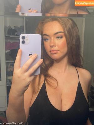 Neave Dare photo #0019