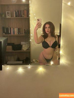 Neave Dare photo #0485