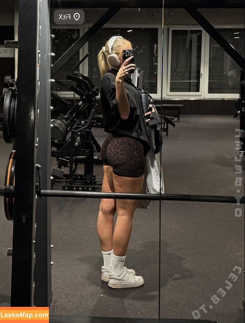 neele.rct / ne2xle leaked photo photo #0001