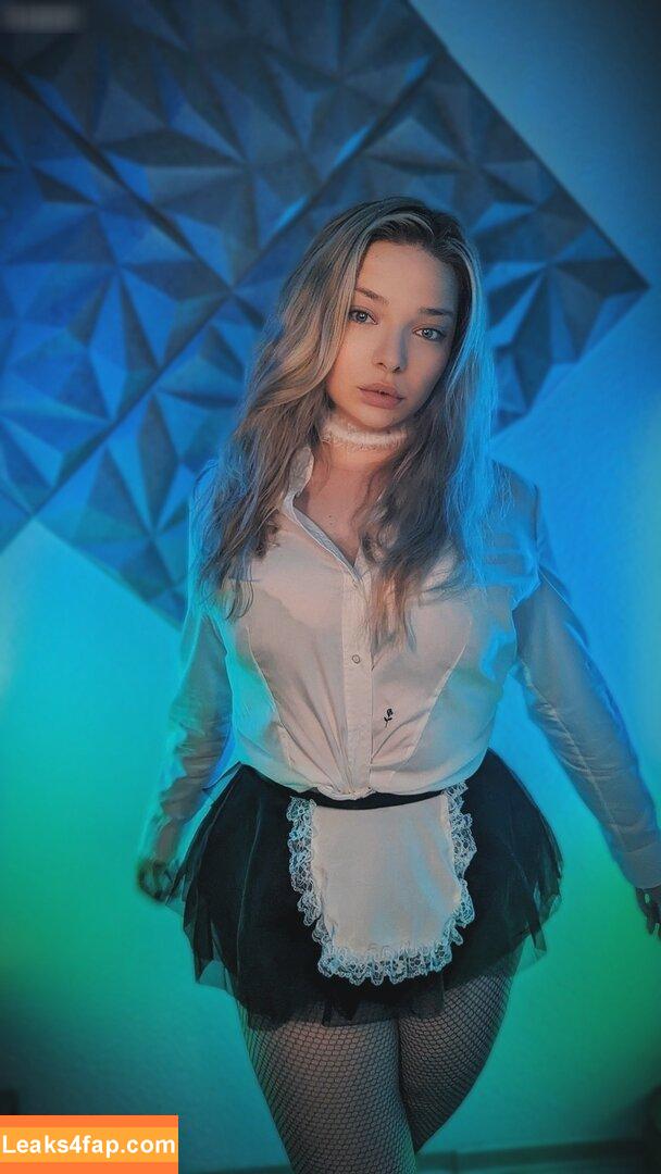 neeviliciouz / neevi / neevi_twitch / neevilicious слитое фото фото #0121