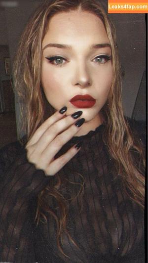 neeviliciouz фото #0137