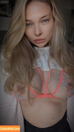 neeviliciouz фото #0143