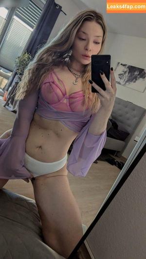 neeviliciouz фото #0563