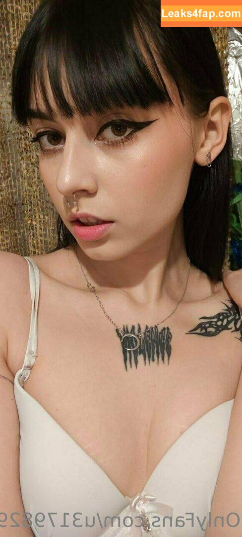 nefer_titi_xxx / nefertiti_2u leaked photo photo #0024