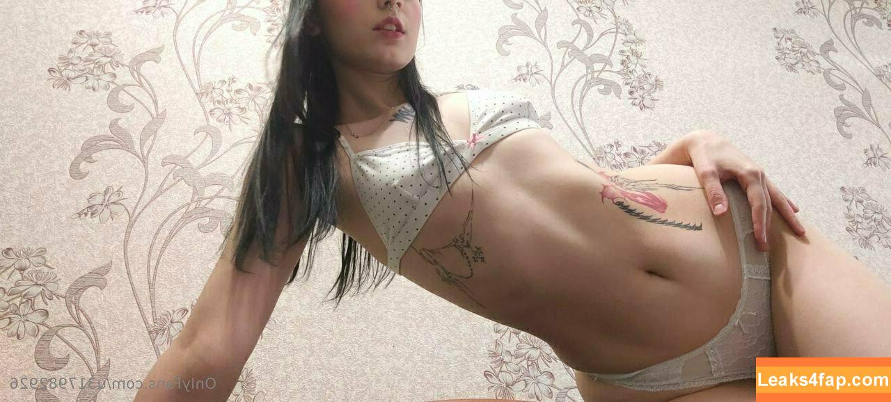 nefer_titi_xxx / nefertiti_2u leaked photo photo #0037