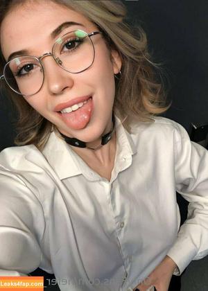 nefer_titi_xxx photo #0079