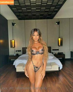 nefer_titi_xxx photo #0084