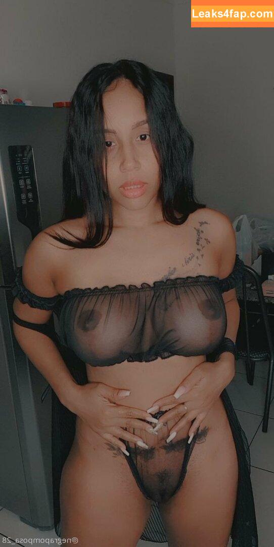 negrapomposa_28 /  leaked photo photo #0034