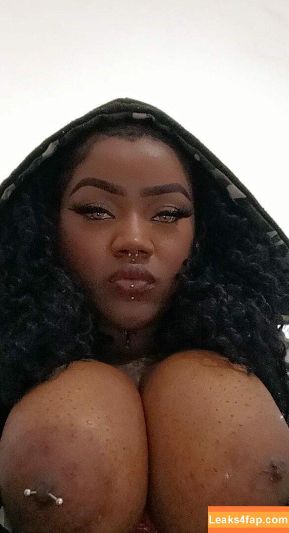 Negras Peitudas / erica.souza10 leaked photo photo #0071