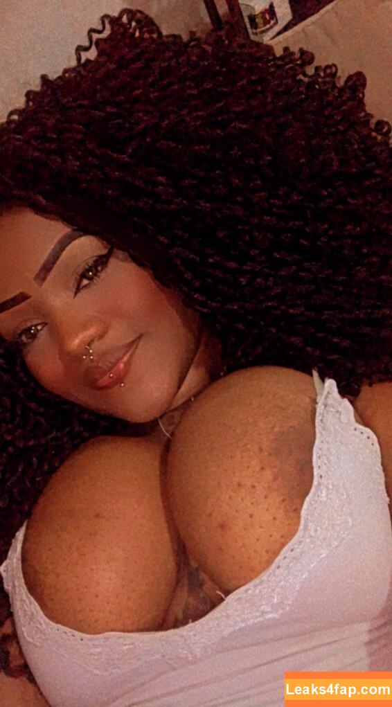 Negras Peitudas / erica.souza10 leaked photo photo #0080