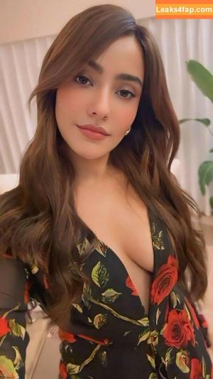 Neha Sharma photo #0050