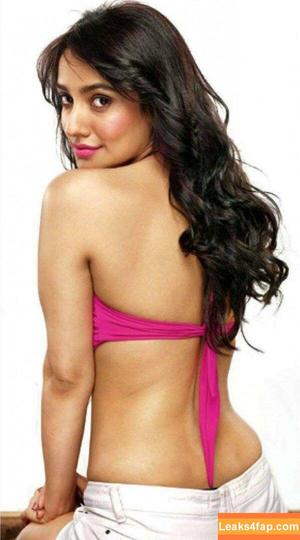 Neha Sharma photo #0073