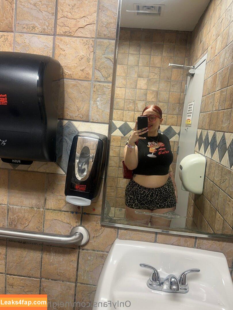 neighborlinafree /  leaked photo photo #0004