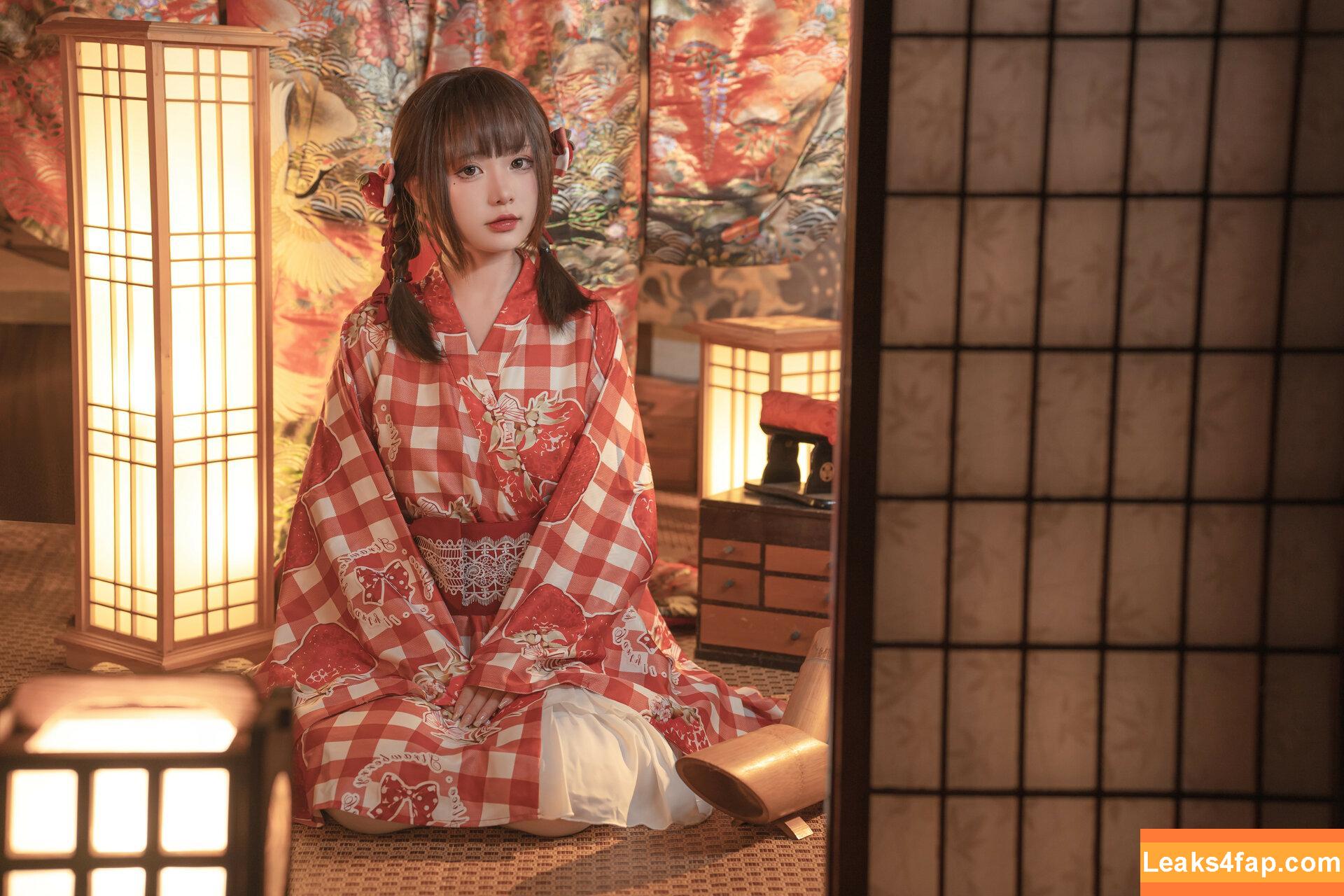 nekokoyoshi / kumicho_cat / nekososto / 喵小吉 / 爆机少女 喵小吉 слитое фото фото #0230