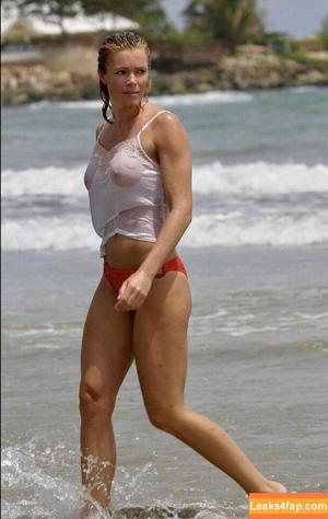 Nell McAndrew photo #0012