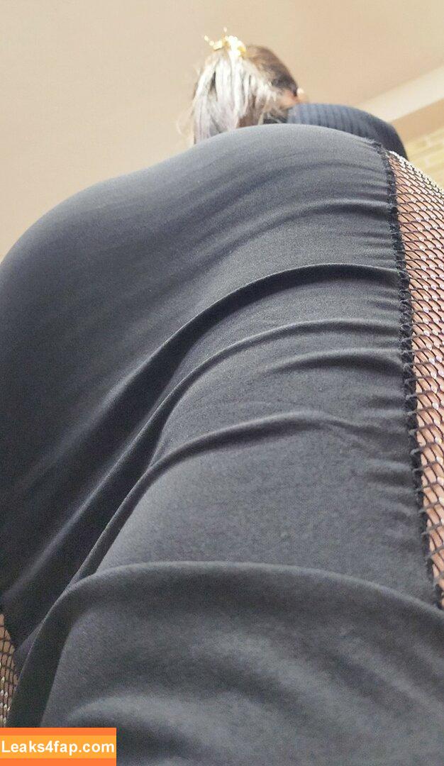 nene_booty / Nene_workout leaked photo photo #1095