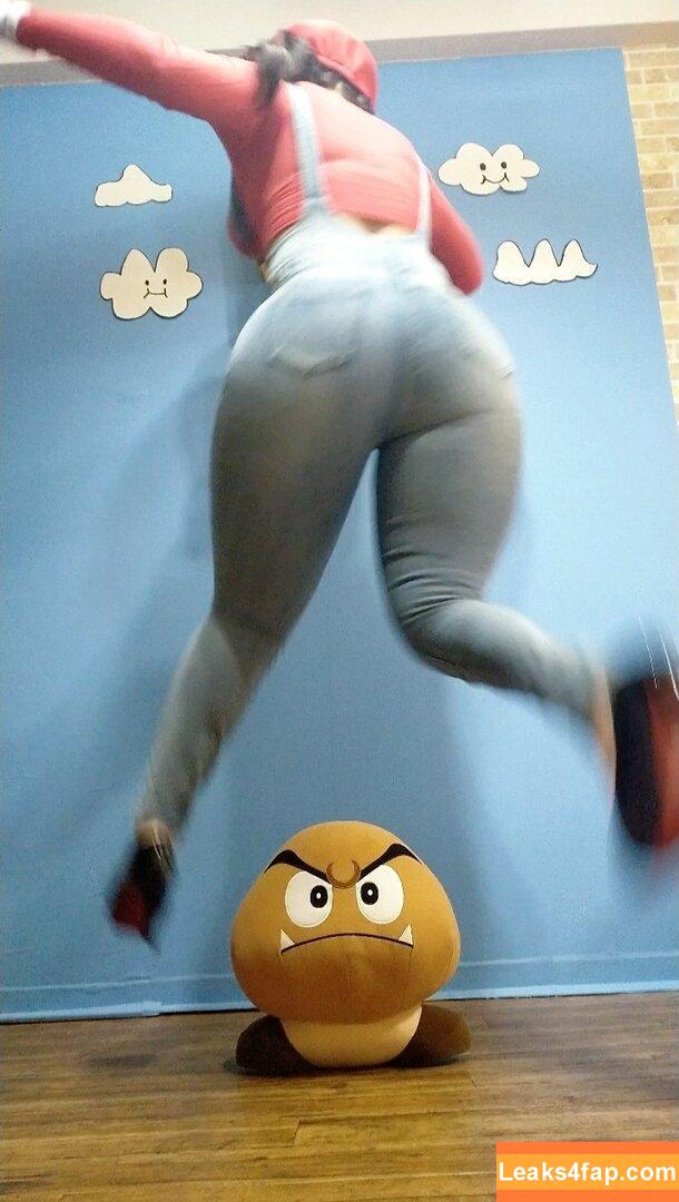 nene_booty / Nene_workout leaked photo photo #1551