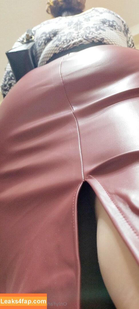 nene_booty / Nene_workout leaked photo photo #2485